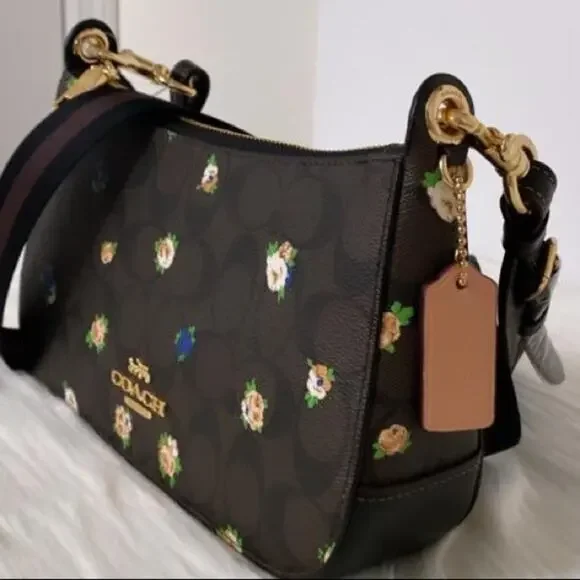 New Coach Jes Baguette In Signature Canvas With Vintage Mini Rose - Picture 3 of 8